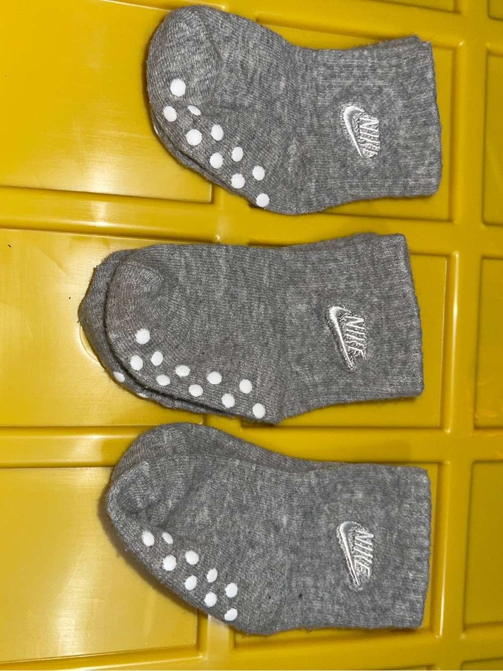 Nike Gray Low-Cut Grip Socks - 3-Pack